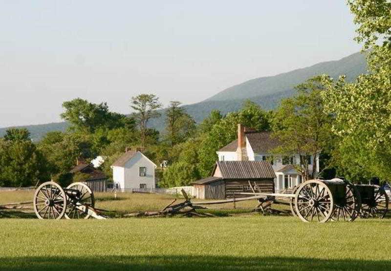 Fairfield Inn And Suites By Marriott Strasburg Shenandoah Valley Bekvemmeligheder billede