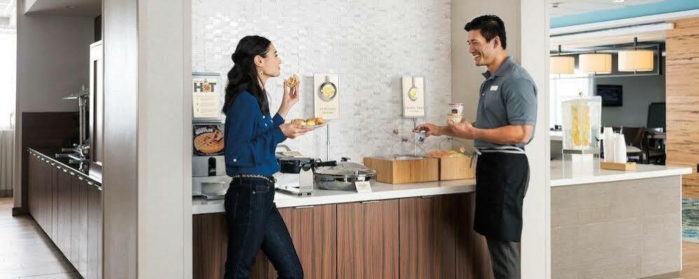 Fairfield Inn And Suites By Marriott Strasburg Shenandoah Valley Eksteriør billede